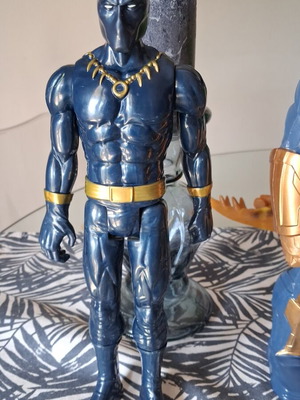 Black Panther 2017 action figure like new
