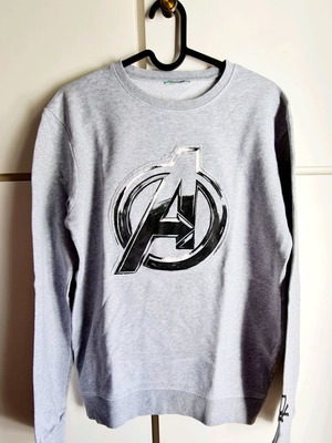 Εφηβική μπλούζα Benetton Avengers μεταχειρισμένη, γκρι, μέγεθος 3XL