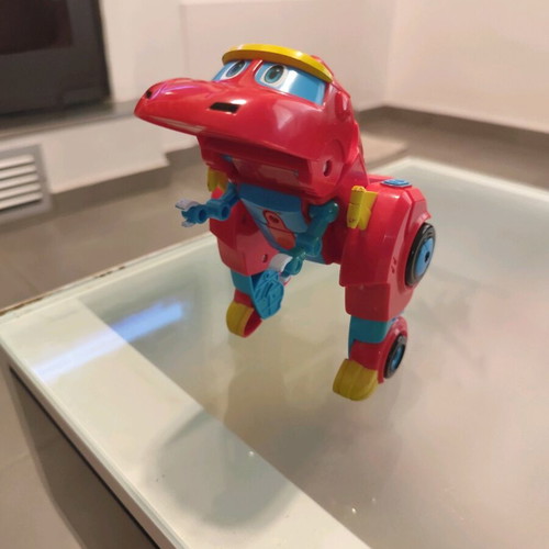 Go Go Dino toy in like new condition, needs batteries