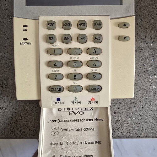 Paradox Digiplex Evo 48 alarm system used, fully functional