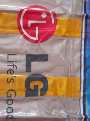 LG Inflatable Beach Mattress new