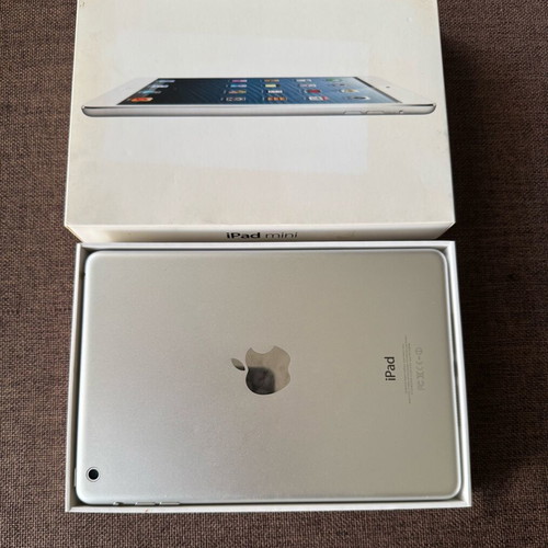 iPad Mini MD531HBA 16GB used, excellent condition with box