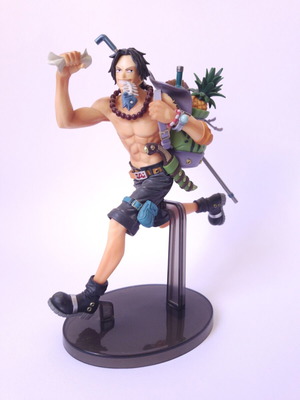 One Piece Ace Figure like new
