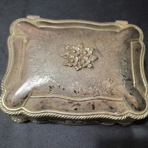Vintage silver-plated jewelry box with floral design
