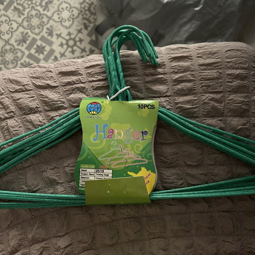 Metal hangers new