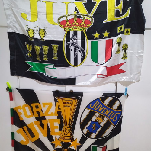 2 Juventus flags, old set