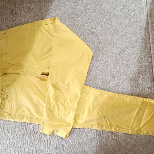 G&G yellow pants XL used