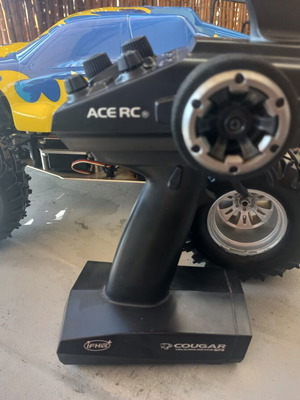 Thunder Tiger SSK Pro 15 τηλεκατευθυνόμενο αμάξι σαν καινούργιο