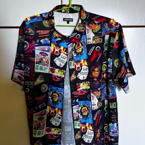 Santa Cruz shirt size Large like new