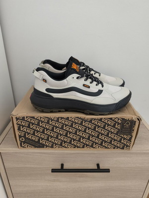 Vans MTE Crosspatch sneakers new, size 46, black and beige