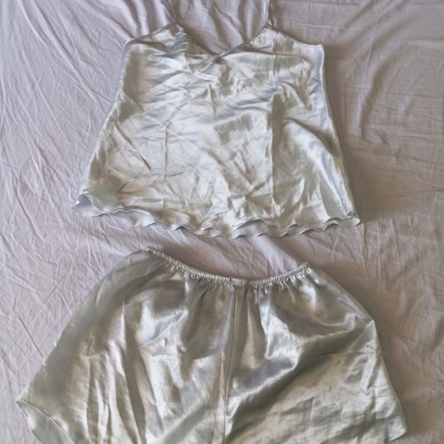 Set satin pajamas new, size M-L, blue