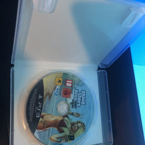 Grand Theft Auto V PlayStation 3 game like new