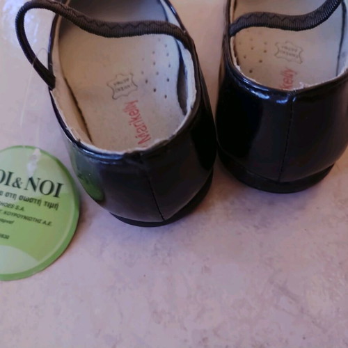 Girls' ballerina shoes new, size 23, black