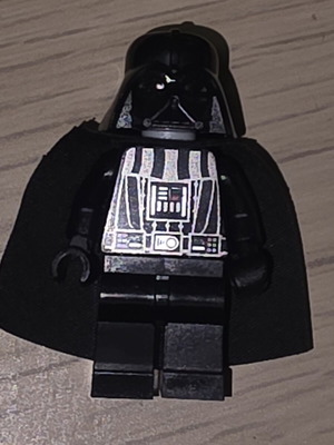 Lego Star Wars Darth Vader minifigure used
