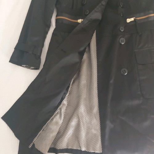 Women's black long coat new, size medium with lining