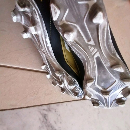 Messi football shoes with studs size 35 like new