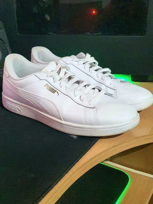 Ανδρικά παπούτσια Puma 44 σαν καινούργια, άσπρα casual