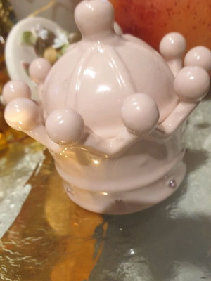 Porcelain decoration in pink color new