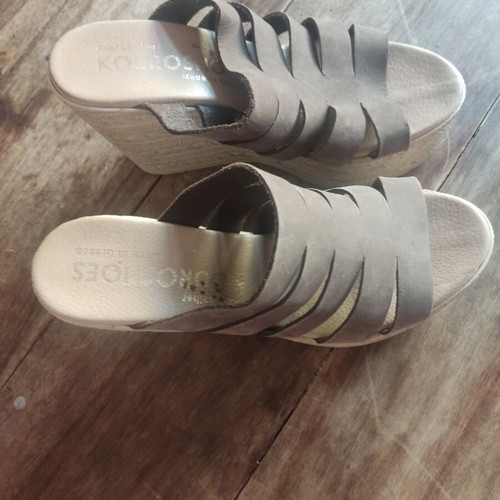 High platform open sandals, brown, size 39