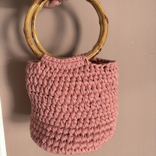 Handmade women's bag with horn handles, like new, pink
