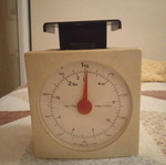 Vintage precision scale 1 kilogram