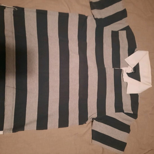 GAP t-shirt blue gray like new, size L