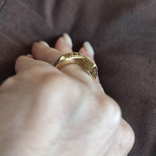 Meander ring new with white stones, gold and white