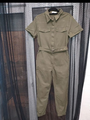 Meet To You Khaki Jumpsuit size L, like new