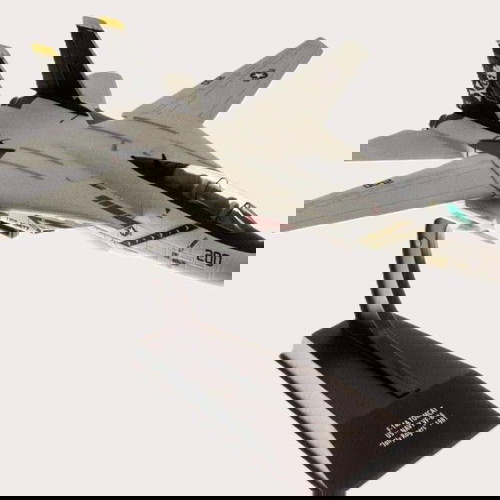 Модел на самолет F14 - TOP GUN 1/100