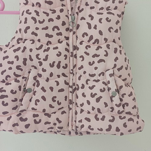 Zara sleeveless jacket for girl 2 to 3 years like new, pink
