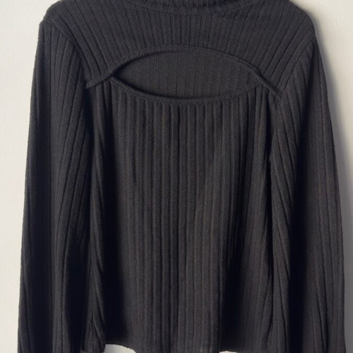 Shein black blouse with turtleneck and cut-out, like new, size M