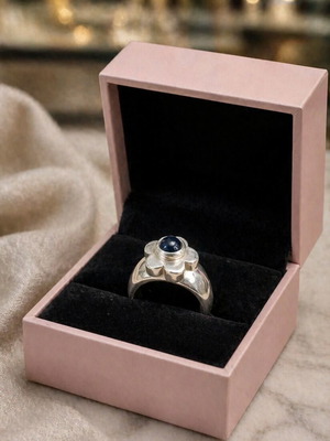 Silver ring 925 with lapis lazuli stone used, Vintage Atelier