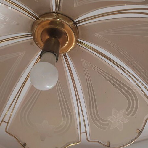 Ceiling light with glass used