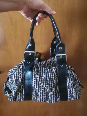 Γυναικεία τσάντα χειρός υφασμάτινη σαν καινούργια, μαύρο και άσπρο