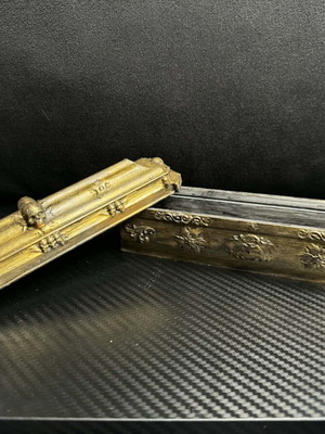 Gothic φέρετρο μπιζουτιέρα σαν καινούργιο με ανάγλυφες λεπτομέρειες