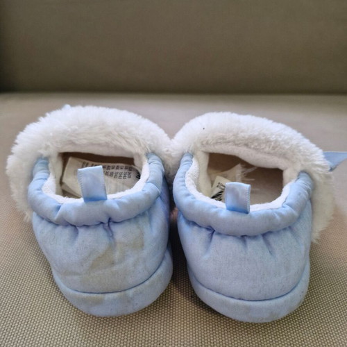 Frozen H&M slippers used, size 24/25, winter indoor