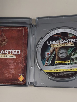 Uncharted Drake's Fortune PS3 игра като нова с книжка