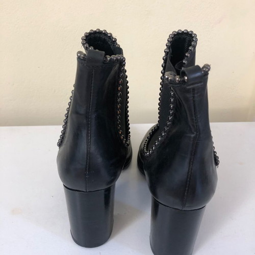 Philippe Lang leather ankle boots size 40, like new, black