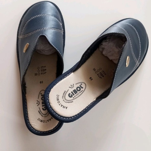 Women's slippers size 39 blue anatomic like new