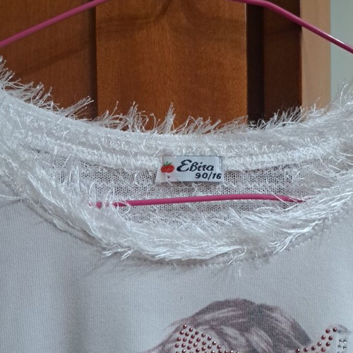 Winter long-sleeve shirt like new, white with multicolor design