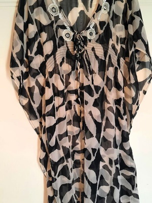 Light Animal Print Beach Kaftan with Beaded Embroidery and Corset Ties, like new
