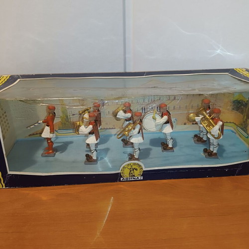 Athina Evzones Band Figures used, vintage box 1980s
