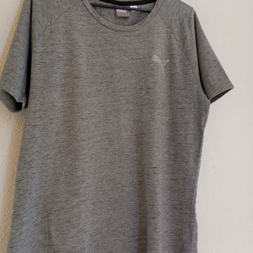 Puma men's short-sleeve gray cotton t-shirt like new, size M