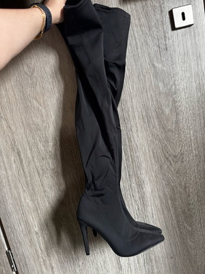 Over the knee boots like new, size 37, black