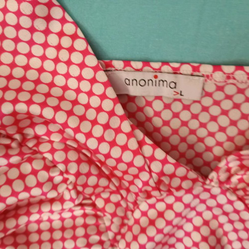 Anonima satin tank top used, size Large