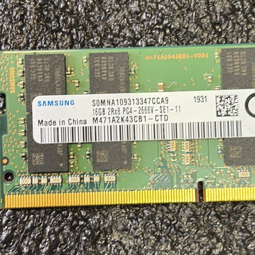 Samsung 16GB DDR4 PC4-2666V SO-DIMM RAM like new