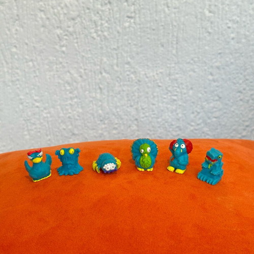 Trash Pack set of 6 blue monster collectible figures Moose Toys like new