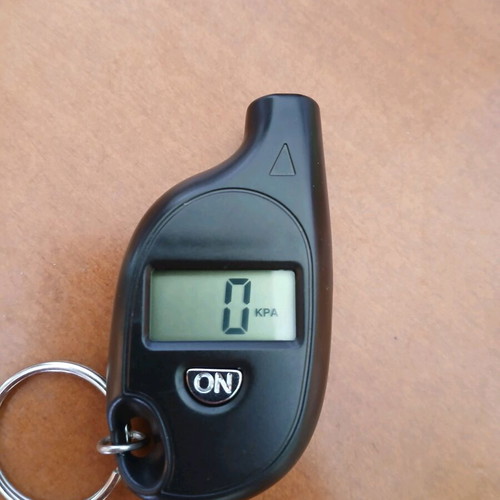 Digital tire pressure gauge new, keychain size