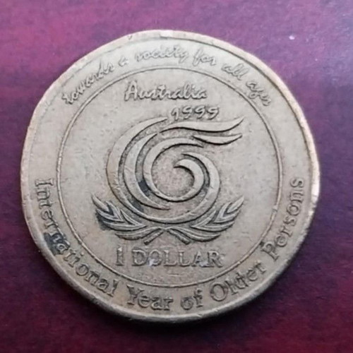 Set of 6 commemorative coins from France, UK, USSR, Canada, Australia, Argentina