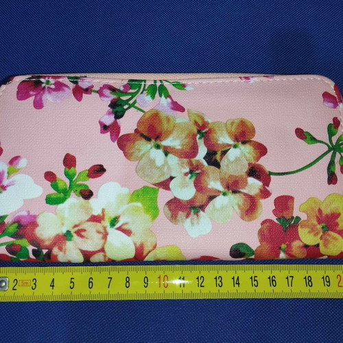 Wallet with flowers new, pink multicolor